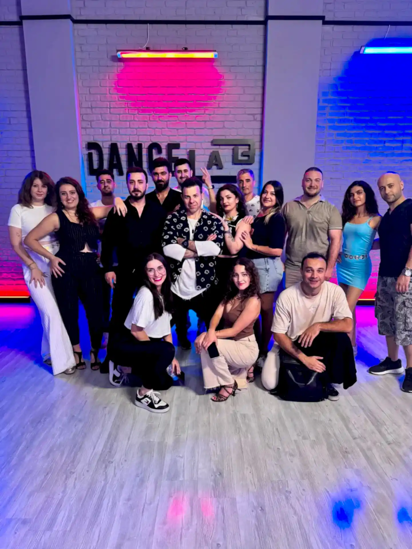 SOSYAL LATIN DANS SINIFI